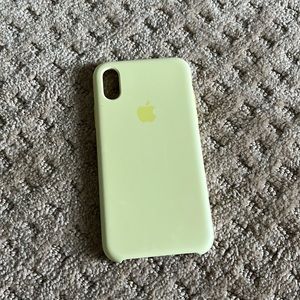 APPLE silicone yellow case (pastel yellow) IPHONEX